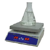 AGITADOR MAGNETICO COM AQUECIMENTO